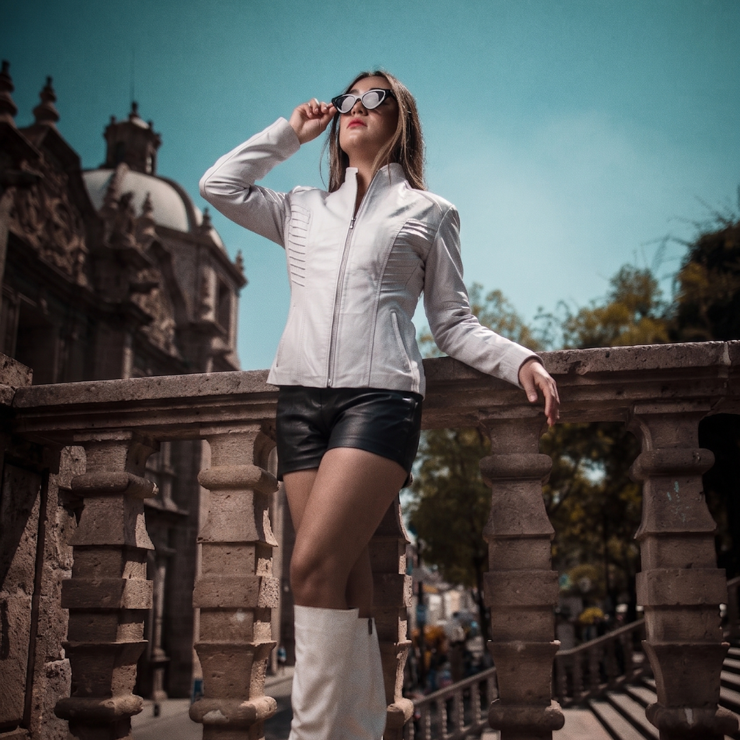 Chamarra: Elena